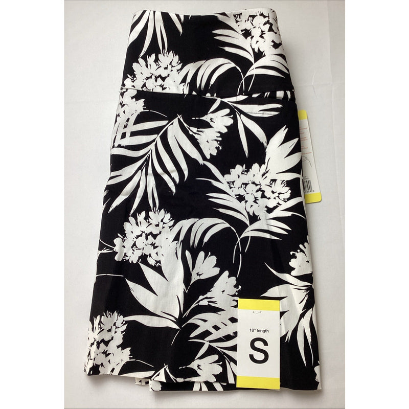 S.C.& CO Women's 360° Tummy Control Pull-On Skort, Pockets, Black Print, Size: S
